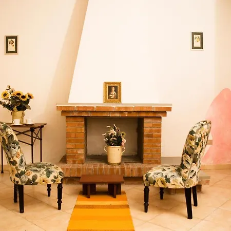 Il Borgo Delle Arti *